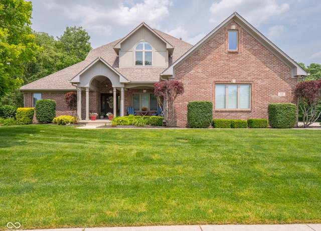 Property at 312 Hawthorne Dr, Pittsboro, IN 46167, 4 beds, 3 baths