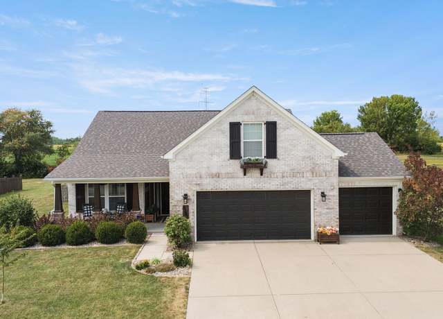 Property at 6282 N Woods Edge Dr, Mccordsville, IN 46055, 3 beds, 2 baths