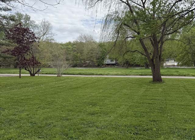 Property at 253 Riverwood Dr, Noblesville, IN 46062