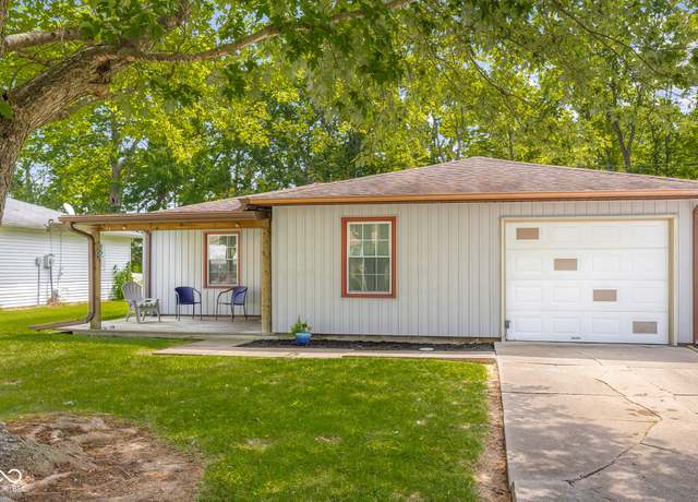 Property at 131 Brookside Dr, Hope, IN 47246, 3 beds, 1 bath