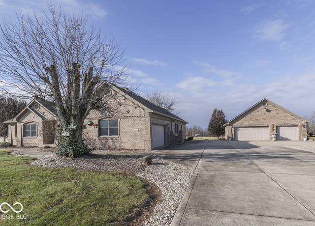 Property at 9048 N Watson Meadows Ln, Mooresville, IN 46158, 4 beds, 2.5 baths