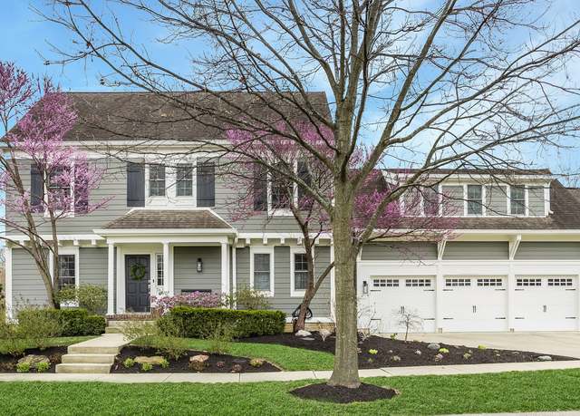 Property at 7613 W Stonegate Dr, Zionsville, IN 46077, 4 beds, 3.5 baths