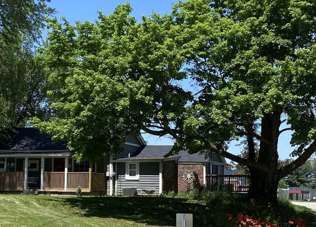 Property at 650 E North St, Knightstown, IN 46148, 3 beds, 1 bath
