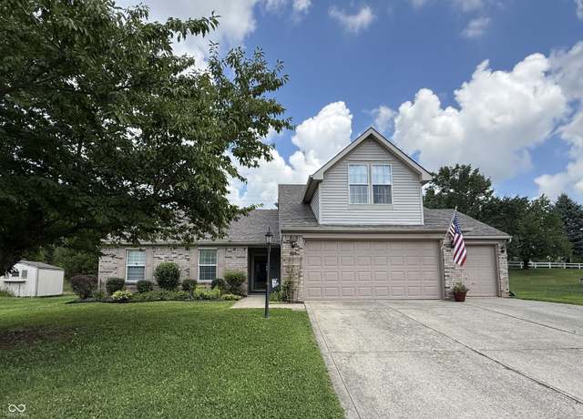 Property at 219 Creekview Cir, Mooresville, IN 46158, 4 beds, 2 baths