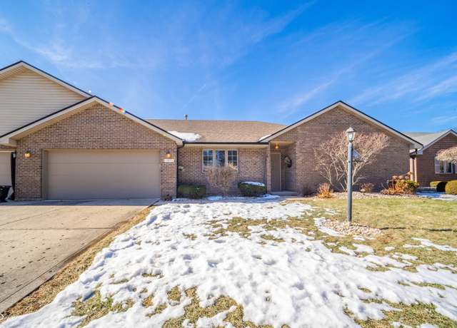 Property at 1217 Charleston Commons Dr #25, Anderson, IN 46012, 2 beds, 2 baths