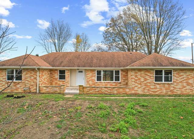 Property at 647 N 100 W, Franklin, IN 46131, 4 beds, 2 baths