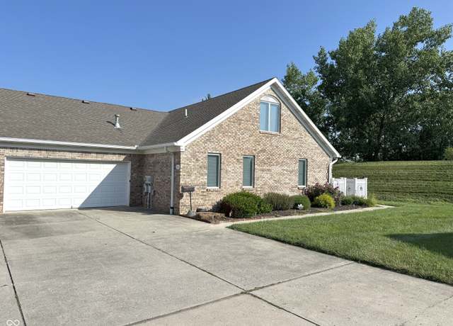 Property at 310 Dry Branch Dr, Crawfordsville, IN 47933, 2 beds, 2.5 baths