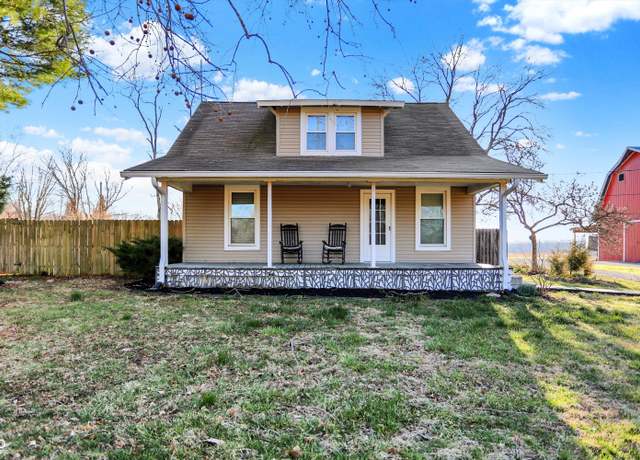 Property at 3011 S 550 W, Columbus, IN 47201, 3 beds, 1 bath