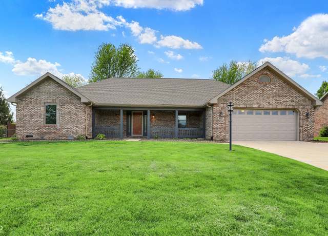 Property at 815 Stewart Rd, Anderson, IN 46012, 3 beds, 2 baths