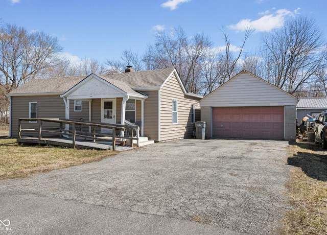 Property at 1205 S Dequincy St, Indianapolis, IN 46203, 3 beds, 1 bath