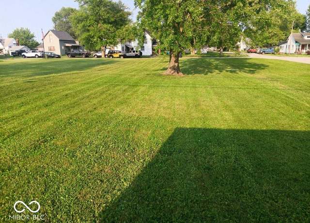 Property at 0 N C St At N 10th St, Elwood, IN 46036