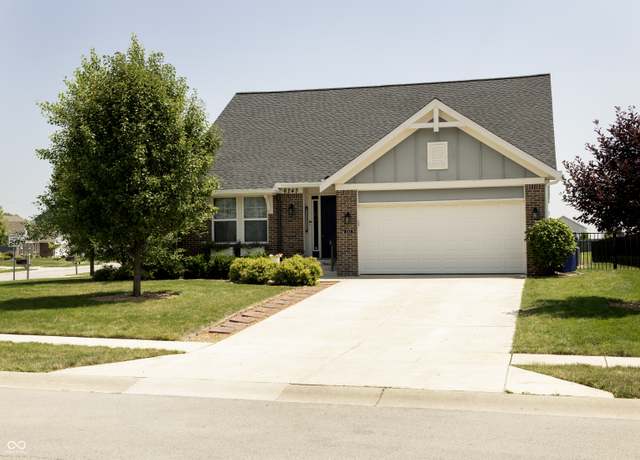 Property at 6245 N Woodbury Dr, Mccordsville, IN 46055, 4 beds, 3 baths