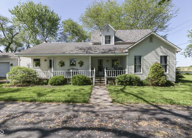 Property at 4462 S Morgantown Rd, Greenwood, IN 46143, 4 beds, 2 baths