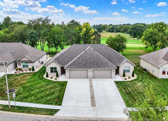 Property at 980 Paris Dr, Franklin, IN 46131, 3 beds, 2 baths