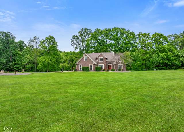 Property at 2508 W Indian Creek Rd, Trafalgar, IN 46181, 4 beds, 4.5 baths
