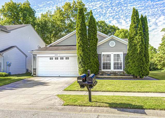 Property at 10763 Zimmerman Ln, Indianapolis, IN 46231, 3 beds, 2 baths