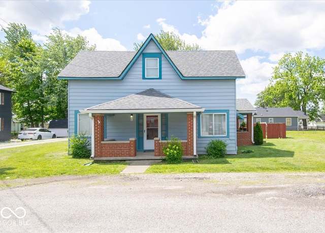 Property at 5 E Jefferson St, Maxwell, IN 46154, 3 beds, 2 baths