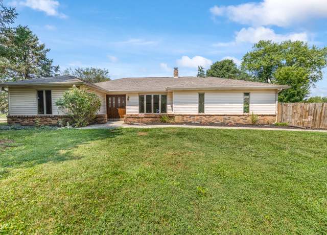 Property at 8390 E County Road 725, Brownsburg, IN 46112, 3 beds, 2 baths