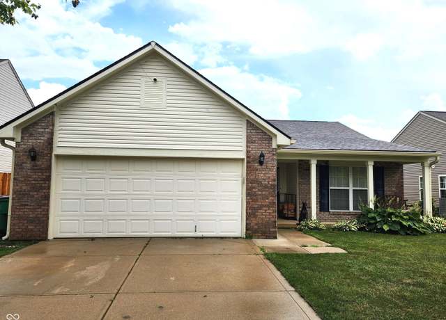 Property at 1235 Fiesta Dr, Franklin, IN 46131, 3 beds, 2 baths