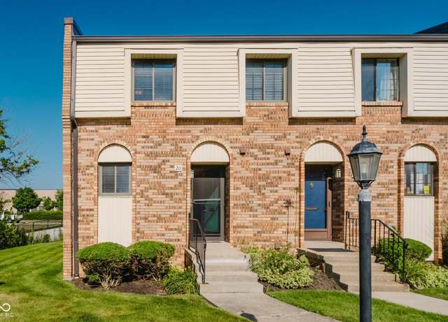 Property at 20 Druid Hill Ct, Carmel, IN 46032, 3 beds, 2.5 baths