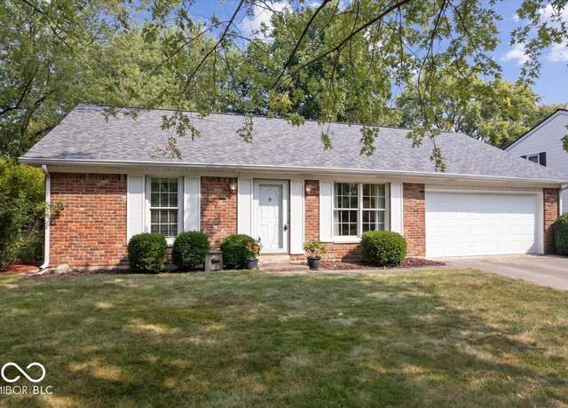 Property at 1702 Charter Oak Cir, Indianapolis, IN 46260, 3 beds, 1.5 baths