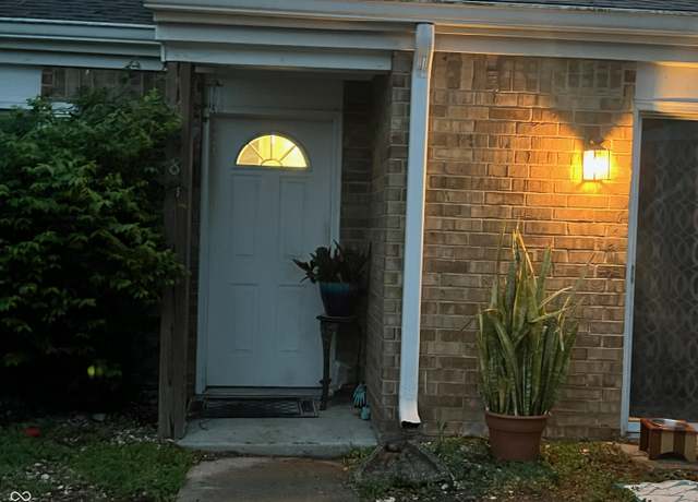 Property at 3984 Braddock Rd, Indianapolis, IN 46268, 2 beds, 1 bath
