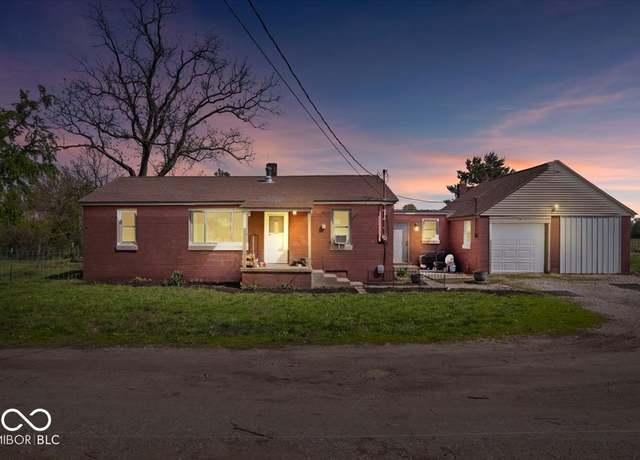 Property at 10473 N County Road 950 E, Brownsburg, IN 46112, 3 beds, 1 bath
