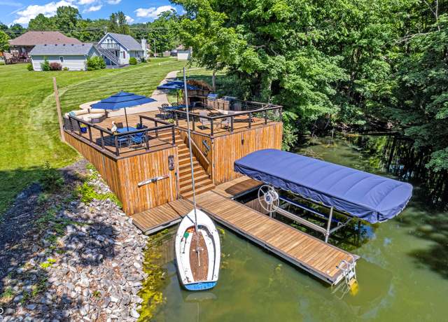 Property at 260 Mill Spgs, Coatesville, IN 46121, 3 beds, 2.5 baths