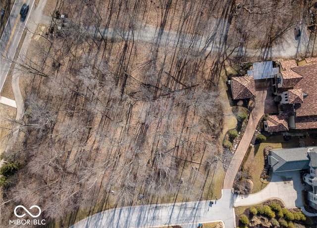 Property at 11505 Hampton Cove Ln, Mccordsville, IN 46055
