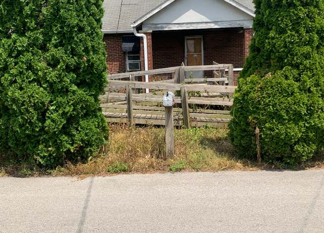 Property at 4547 Zoeller Ave, Indianapolis, IN 46226, 2 beds, 1 bath