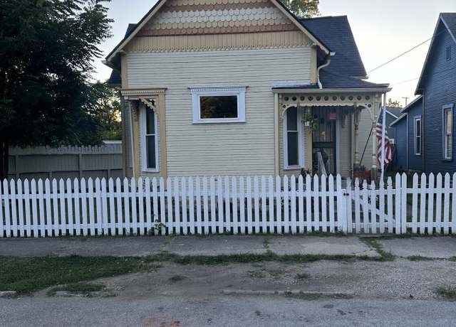 Property at 417 S Elliott St, Muncie, IN 47305, 2 beds, 1 bath