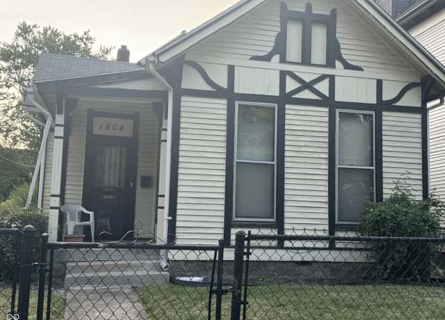 Property at 1804 N Delaware St, Indianapolis, IN 46202, 3 beds, 1 bath