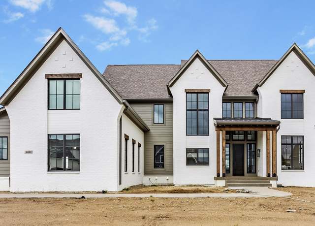 Property at 8082 Abington Way, Zionsville, IN 46077, 4 beds, 5.5 baths