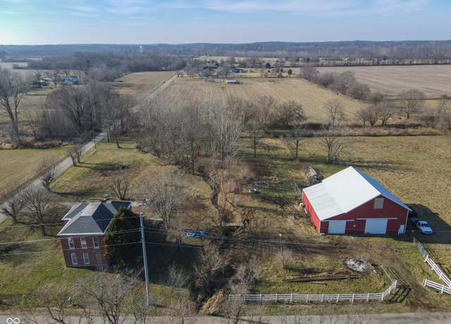 Property at 9517 N 550 W, Carthage, IN 46115, 4 beds, 1 bath