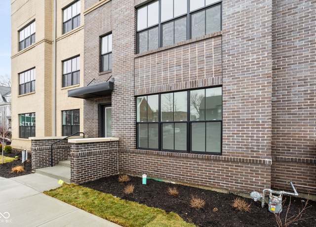 Property at 1230 N Alabama St, Indianapolis, IN 46202, 2 beds, 2.5 baths