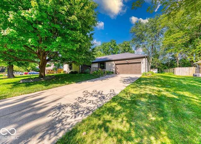 Property at 11 N Restin Rd, Greenwood, IN 46142, 4 beds, 3 baths