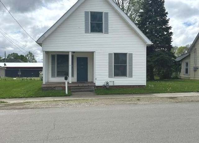 Property at 11 W Osage St, Greenfield, IN 46140, 2 beds, 1 bath