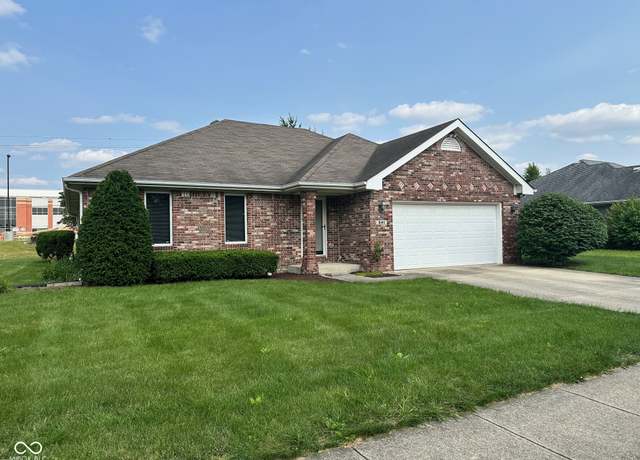 Property at 641 S Grant St, Brownsburg, IN 46112, 2 beds, 2 baths