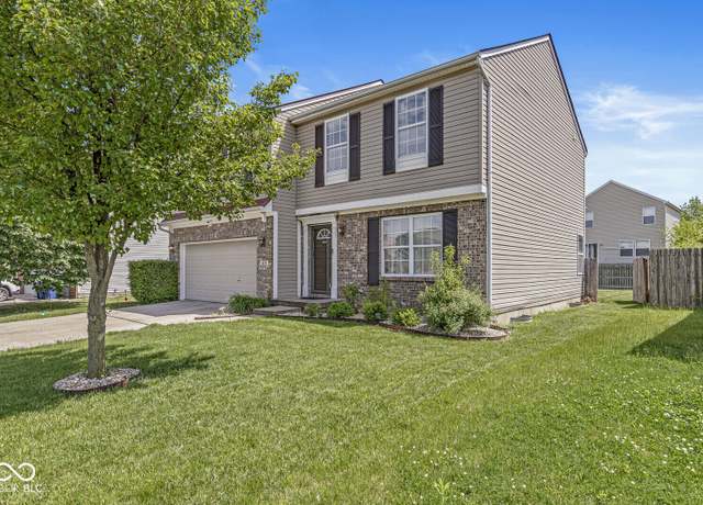 Property at 5671 Glass Chimney Ln, Indianapolis, IN 46235, 3 beds, 3 baths
