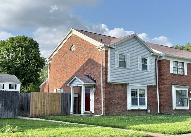Property at 1636 Marborough Ln, Indianapolis, IN 46260, 3 beds, 1.5 baths
