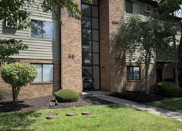 Property at 4351 Village Parkway Cir W #11, Indianapolis, IN 46254, 2 beds, 2 baths