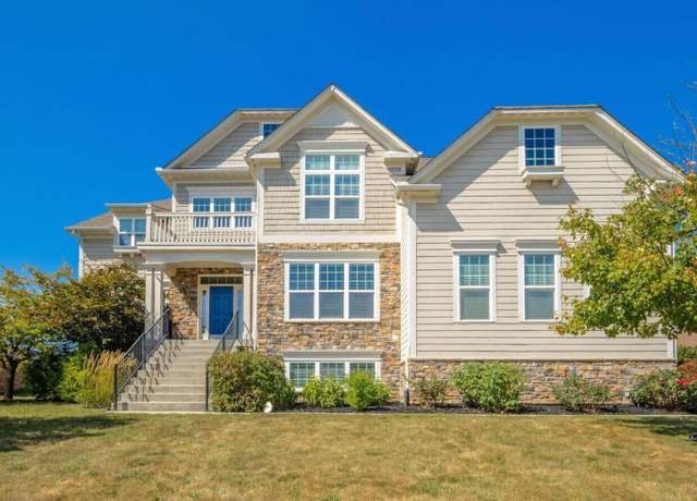 Property at 10555 Serra Vista Pt, Fishers, IN 46040, 5 beds, 4.5 baths