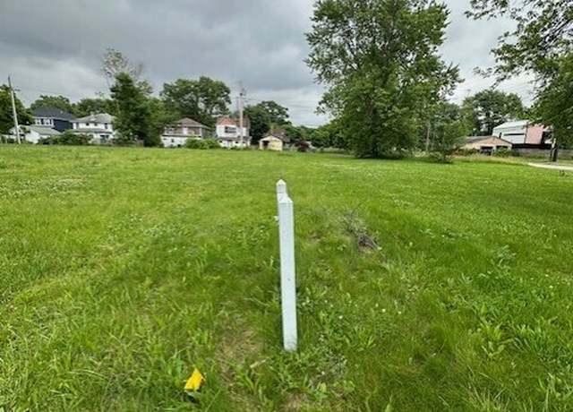 Property at 1609 Dr Andrew J Brown Ave, Indianapolis, IN 46202
