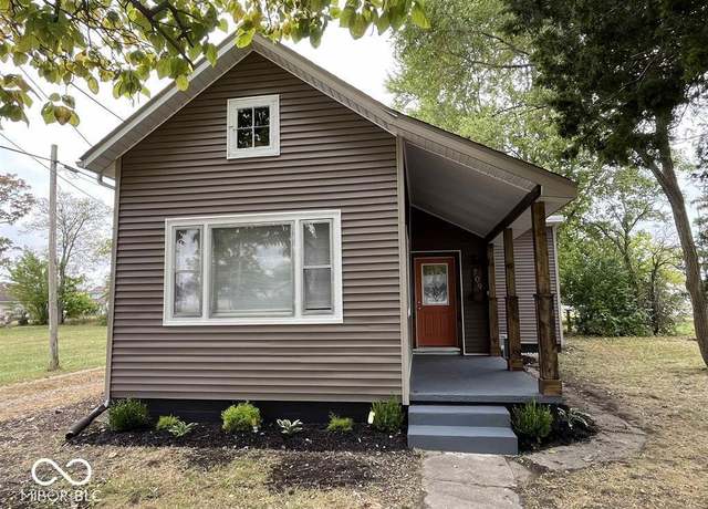 Property at 709 S Vine St, Muncie, IN 47302, 3 beds, 1 bath