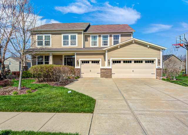 Property at 4644 Shelby Cir, Greenwood, IN 46143, 5 beds, 4.5 baths