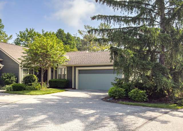Property at 7470 Charrington Ct, Indianapolis, IN 46254, 2 beds, 2 baths