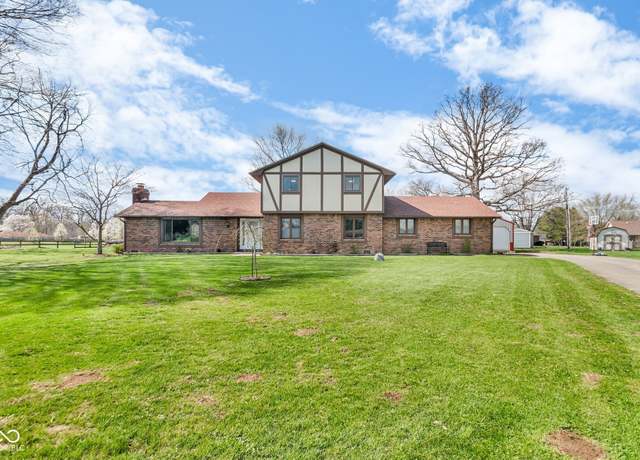 Property at 4930 Founders Ct, Anderson, IN 46017, 4 beds, 2.5 baths