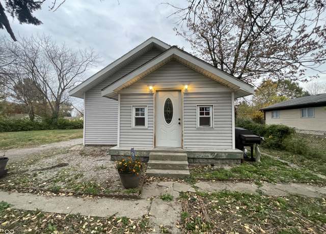 Property at 807 S Taft Ave, Indianapolis, IN 46241, 3 beds, 1 bath