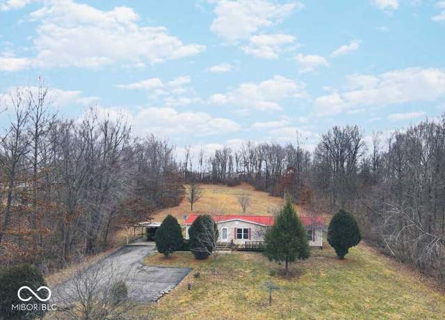 Property at 9158 E Dogwood Rd, Bloomfield, IN 47424, 4 beds, 2 baths