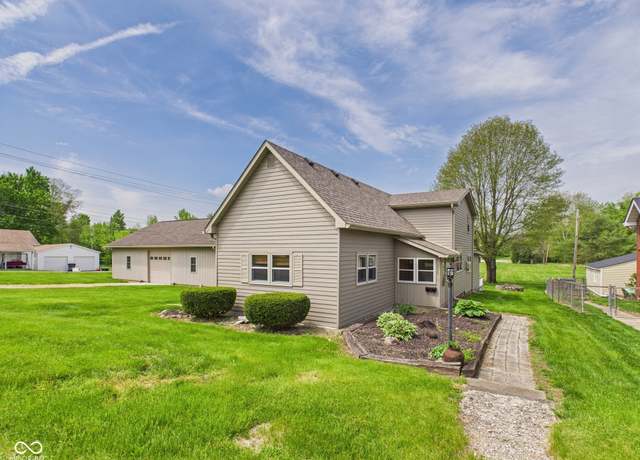 Property at 238 Jefferson St, Pendleton, IN 46064, 3 beds, 1 bath